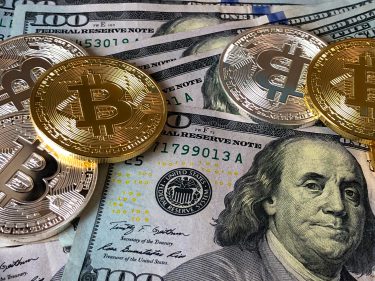 Uso de bitcoin para driblar a desvalorização das moedas nacionais