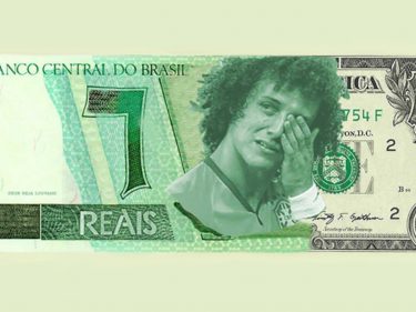 Não foi o dólar que subiu, foi o real que caiu. E você deveria se proteger disso.