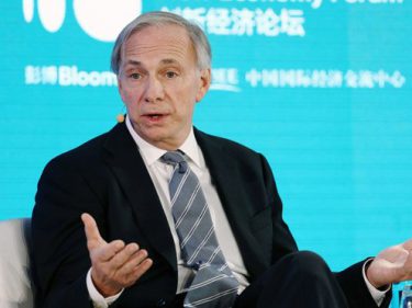 BREAKING: Ray Dalio, fundador da maior gestora do planeta, estuda lançar fundos de Bitcoin