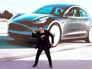 Como Elon Musk transformou $28 mil em $237 bilhões