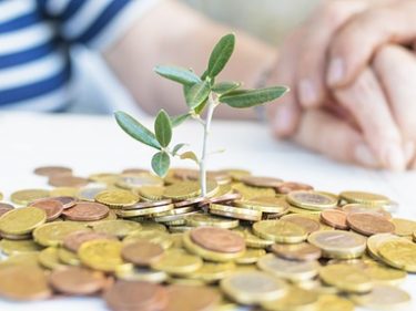 Poupança perde 50% do valor em 10 anos