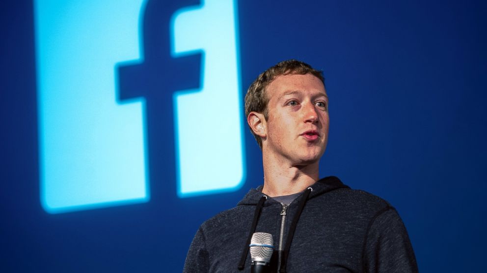Zuckerberg quer que o Facebook se torne um “metaverso”