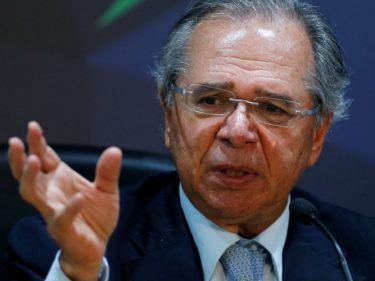 Brasil deve emitir moeda para bancar Bolsa Família e precatórios