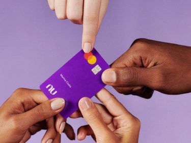 Porque o Nubank vale tanto mesmo sem dar lucro?