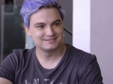 “Potencial imenso”. Um mês depois, cripto investida por Felipe Neto já perdeu 49% do valor