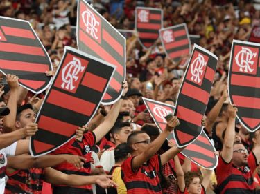 Como funcionam os fan tokens lançados por times de futebol