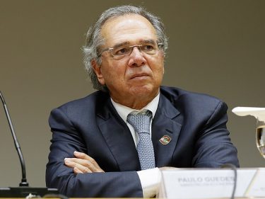 Como Paulo Guedes construiu sua fortuna