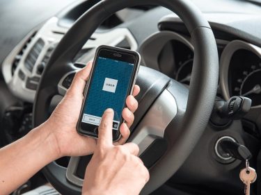 1 em cada 4 motoristas desistem da Uber cancelamentos são recorde