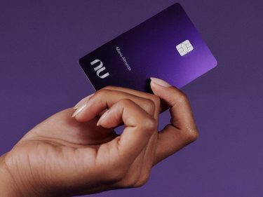 Com lucro de R$76 milhões, Nubank quer estrear na bolsa valendo R$500 bilhões