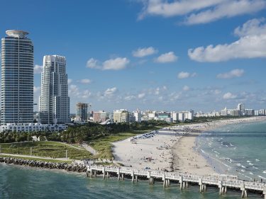 Trabalhadores de tecnologia estão trocando a Califórnia por Miami graças ao excesso de regulação