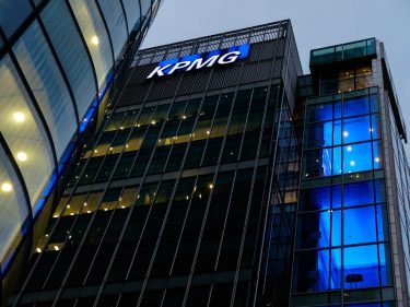 KPMG inclui Bitcoin e Ethereum para compor seu caixa