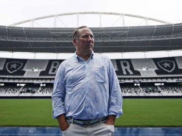 Quem é John Textor, ganhador de 8 Oscars e agora dono do Botafogo