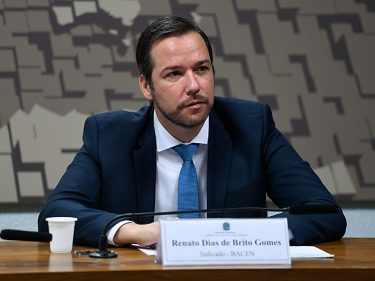 Novo diretor do BC apoia imposto sobre Shopee e AliExpress