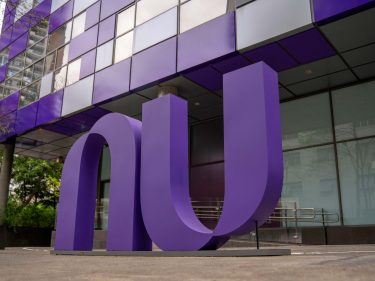 Clientes do Nubank perdem R$20 milhões em 1 dia com Americanas