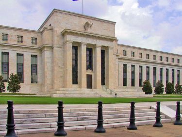 Banco Central dos EUA deve elevar juros para nível mais alto desde 2007