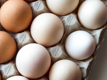 Inflação anual de ovos chega a 32,2% nos EUA