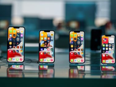 Inflação na Argentina é projetada em 90% e iPhone já custa 1 milhão de pesos