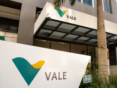 Vale vende a 4ª maior siderúrgica do mundo por $2,2 bilhões