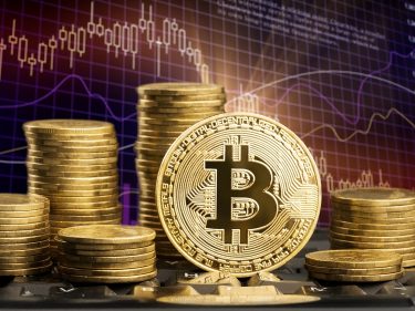 Pior mês da história do bitcoin se aproxima e mercado teme nova queda