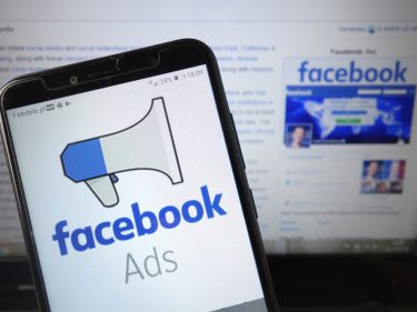 Google e Facebook faturaram R$151 milhões na eleição