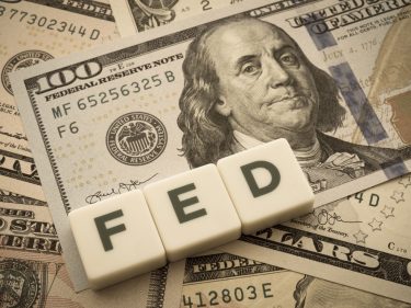 Federal Reserve aumenta a supervisão de atividades bancárias com criptomoedas