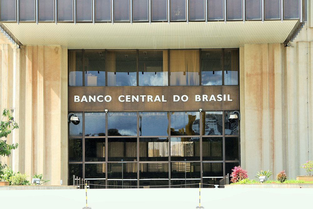 Campos Neto apresenta super App com stablecoins e real digital