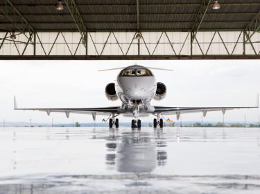 Musk “muda de ideia” e bane conta que rastreava seu avião