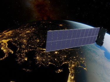 Starlink já tem 100 satélites para apoiar manifestantes no Irã