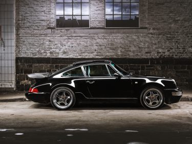 Porsche anuncia o primeiro combustível sintético do mundo.
