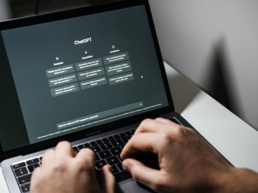 Criadores do ChatGPT querem “órgão regulador global” para IA