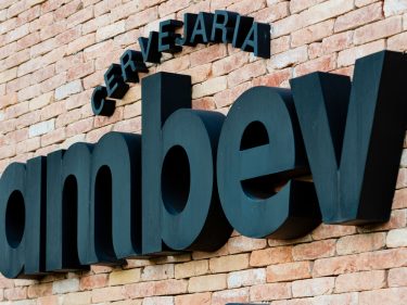 <strong>Associação de cervejeiros questiona balanço da Ambev</strong>
