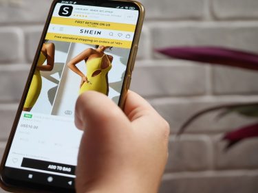 Como a Shein consegue ter preços 60% menores