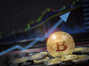 Bitcoin atinge 50% de dominância pela primeira vez em 2 anos