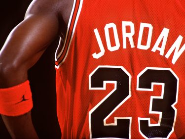 Michael Jordan vende time da NBA por US$3 bilhões