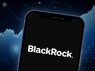 Nasdaq reaplica para ETF spot de Bitcoin da BlackRock agora com Coinbase
