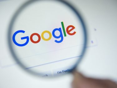 Google lança IA para substituir jornalistas?