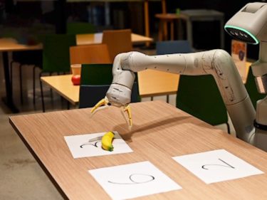 Google anuncia avanços em robô IA que obedece comandos; veja vídeo