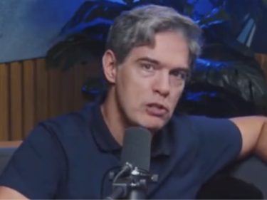 Ricardo Amorim lança caô sobre Bitcoin e vira meme