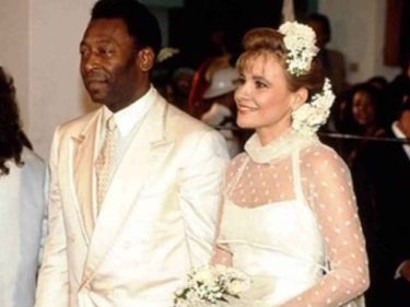 Família de Pelé, ex-mulher e filhos, lançam banco de criptomoedas com pastor e empresários