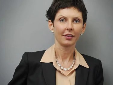 Com salário de R$1,4 bilhão em 2023, CEO da Bet365 é a mulher mais bem paga do mundo