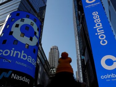 SEC retira processo contra Coinbase e papel dispara 12% em pré-mercado