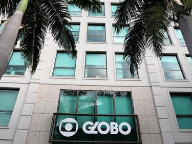 O que é a TV 3.0 e como a Globo quer vender roupa no meio da novela