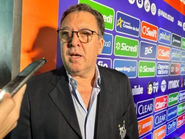 Na série B, criptomoedas do Santos valem 80% do elenco do clube