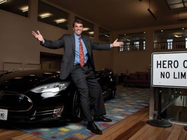 Investidor que fez fortuna em Tesla prevê Bitcoin a US$ 250 mil neste ano