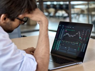 Tarifas de Trump apagaram US$ 1 trilhão do mercado cripto