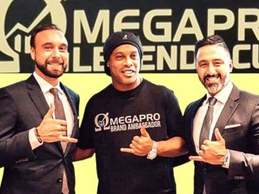 Criador da pirâmide que usou Ronaldinho Gaúcho para roubar US$ 4 bilhões foi preso