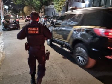 Facções criminosas lavaram R$ 7,5 bilhões através de fintechs e ‘grandes bancos’, diz PF
