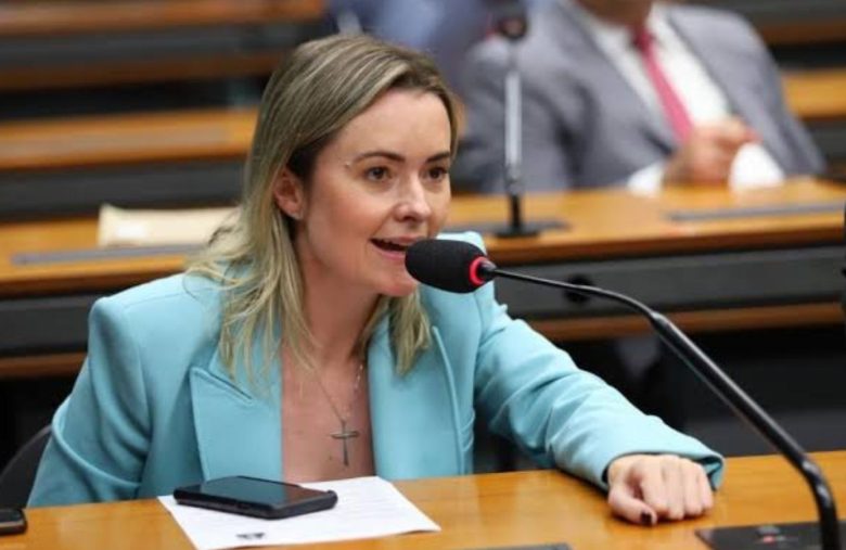 Deputada Júlia Zanatta autocustódia PL
