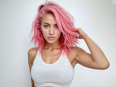 Como a Geração Z está fazendo fortuna vendendo fotos de mulheres que não existem para boomers na internet