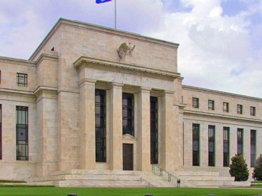 “Impressora ligada?”: Fed sinaliza possível corte de juros já em julho e agita mercados